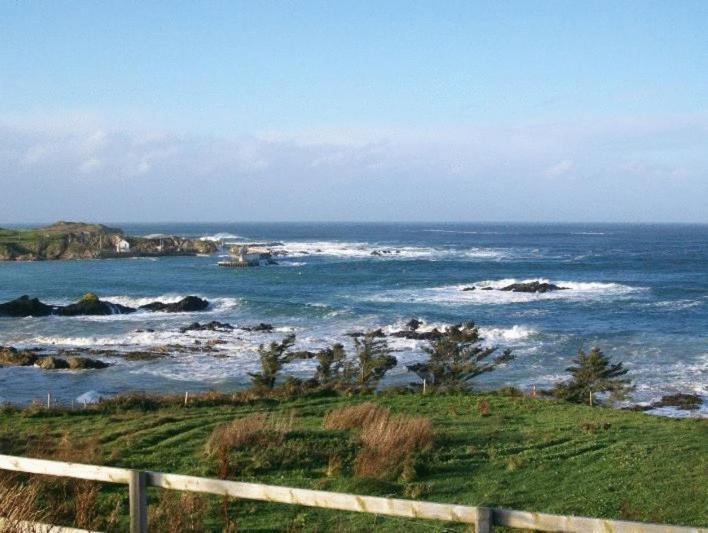 The Seaview Tavern Ballygorman Kültér fotó